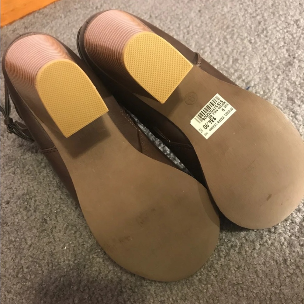 Booties - Picture 3 of 5